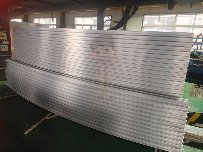 普通铝型材拉弯在建筑中的应用：拉弯工艺带来的设计美学与结构安全性
