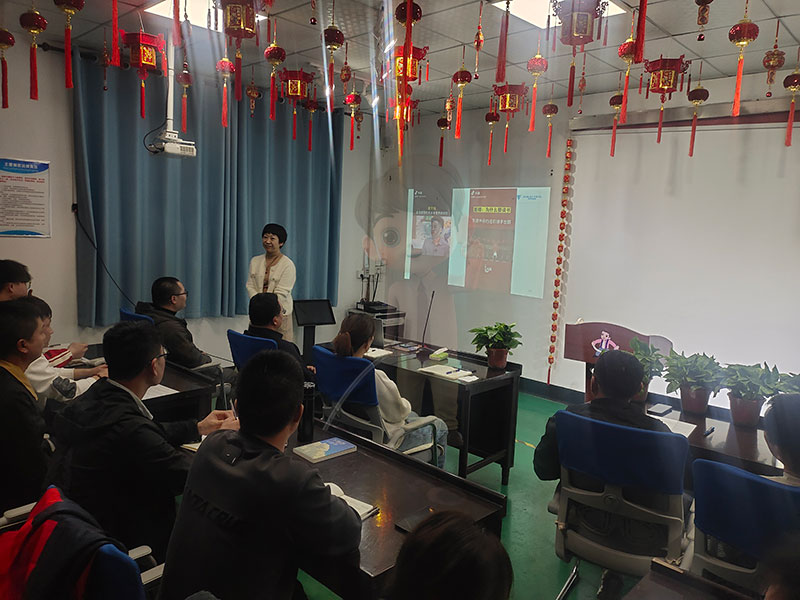 思维破茧，共赴成长：北京铝型材弯弧加工厂共读联盟学习小组进阶之旅
